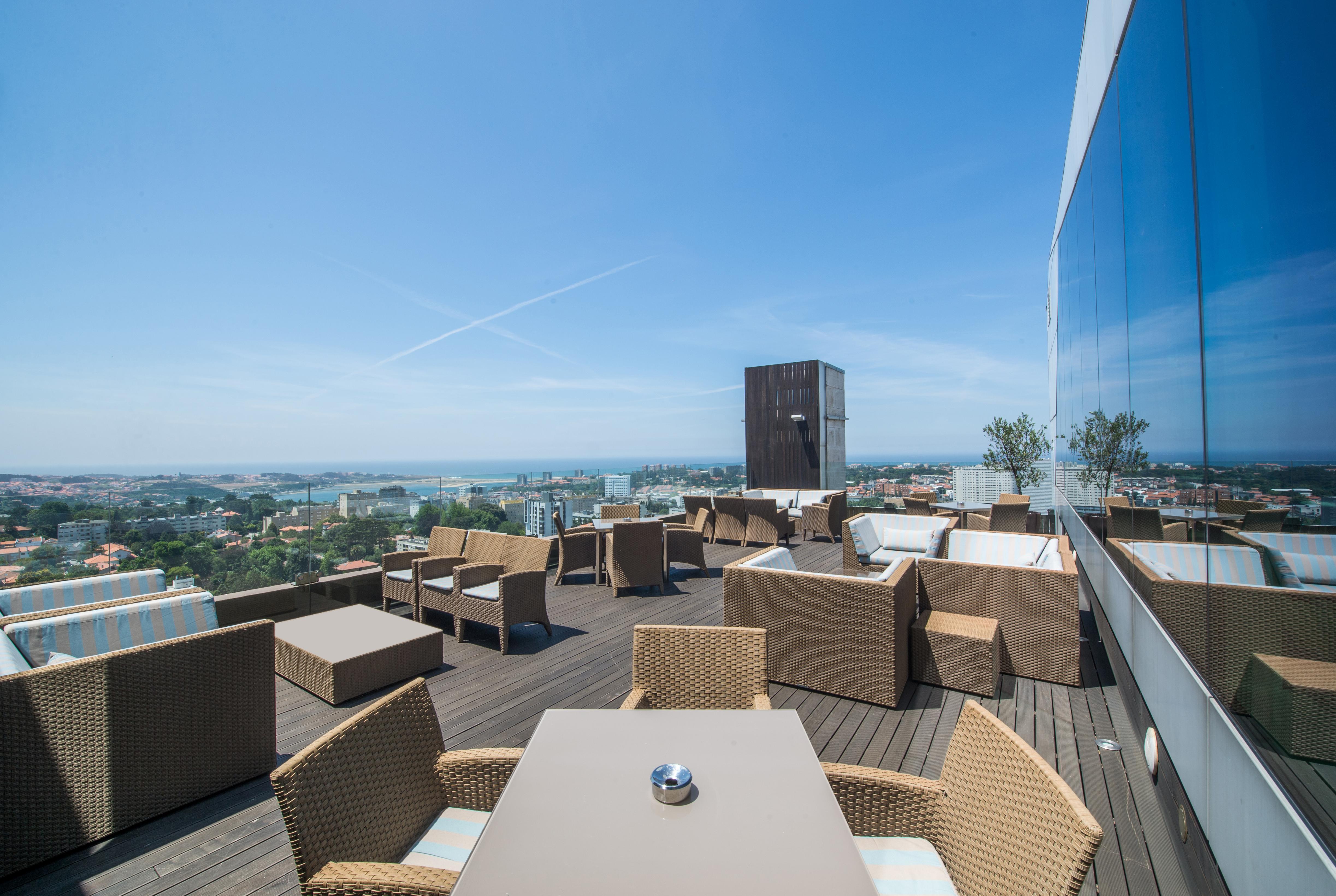Porto Palacio Hotel By The Editory Bagian luar foto Skyline