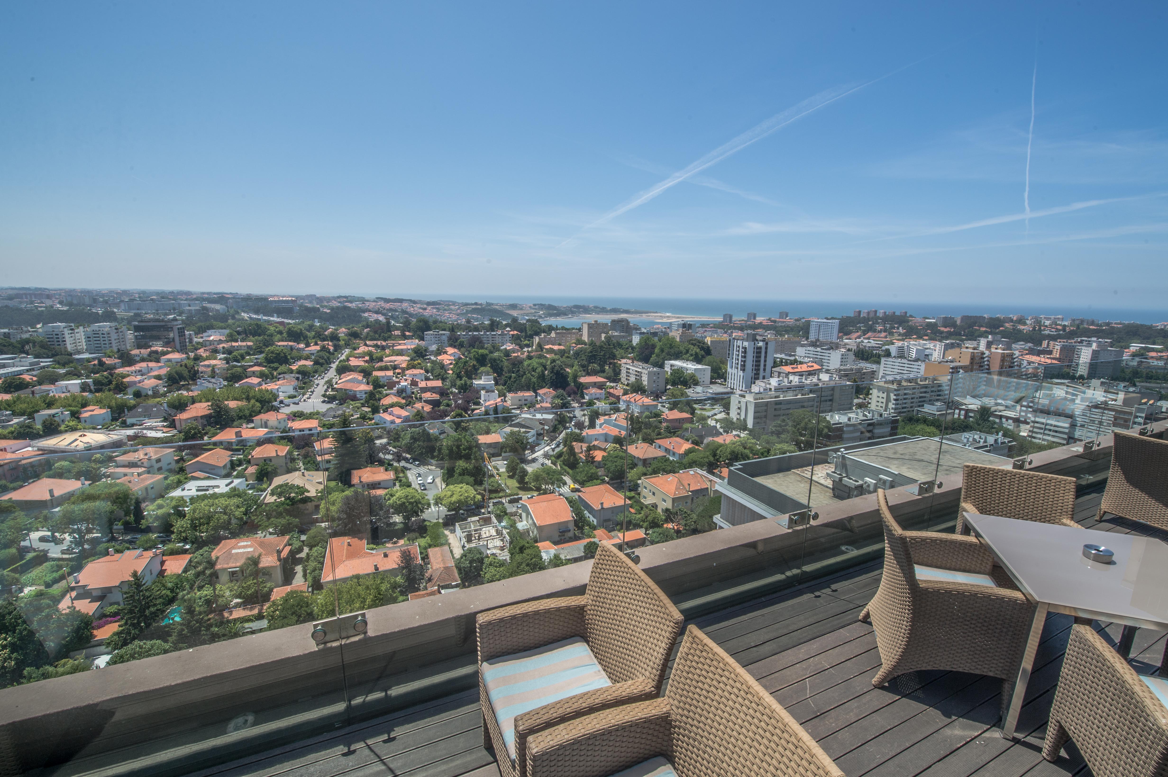 Porto Palacio Hotel By The Editory Bagian luar foto View from the rooftop